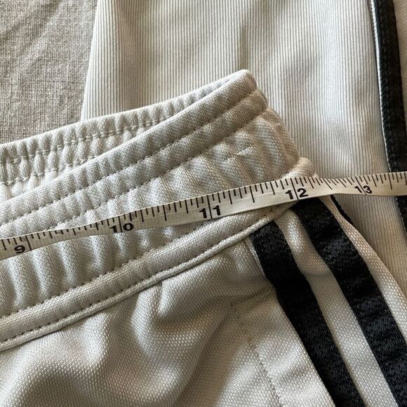 ADIDAS  - Picture 9 of 12